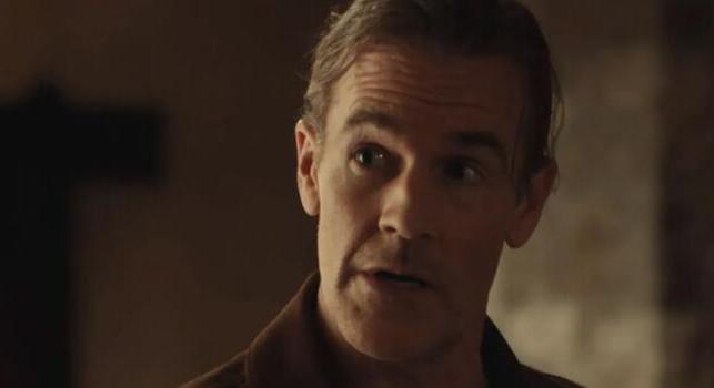 Utolsó mozifilmjében egy gonosz egyházi vezetőt alakít James Van Der Beek