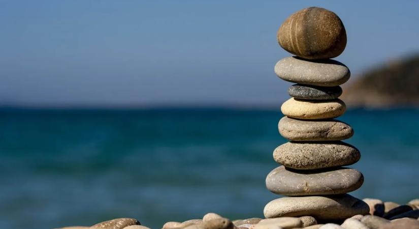 Rémisztő vigyor a homokból – hátborzongató leletre bukkant egy nő