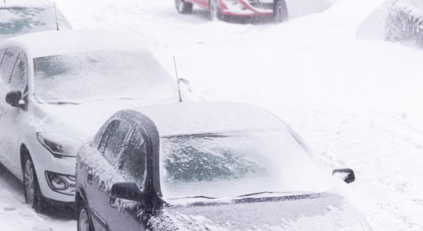 Nagyon kemény péntek várhat ránk – érkeznek a figyelmeztetések