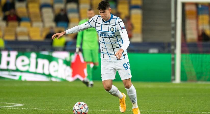 A Manchester United megelőzte a Barcelonát