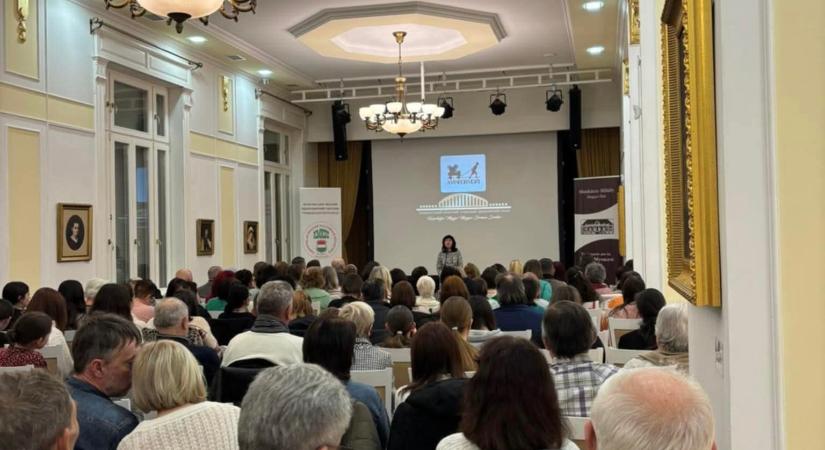 Teltházas vetítéssel mutatták be a Magyar menyegzőt Munkácson