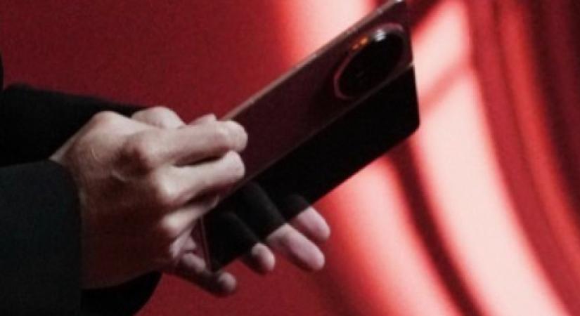 Lefotózták a Honor Magic V6-ot, amely Kínán kívül kezdi pályafutását