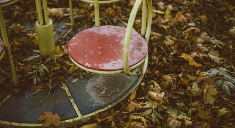 Titokzatos körhintát rejt ez az erdő: az életével játszik, aki ki akarja próbálni