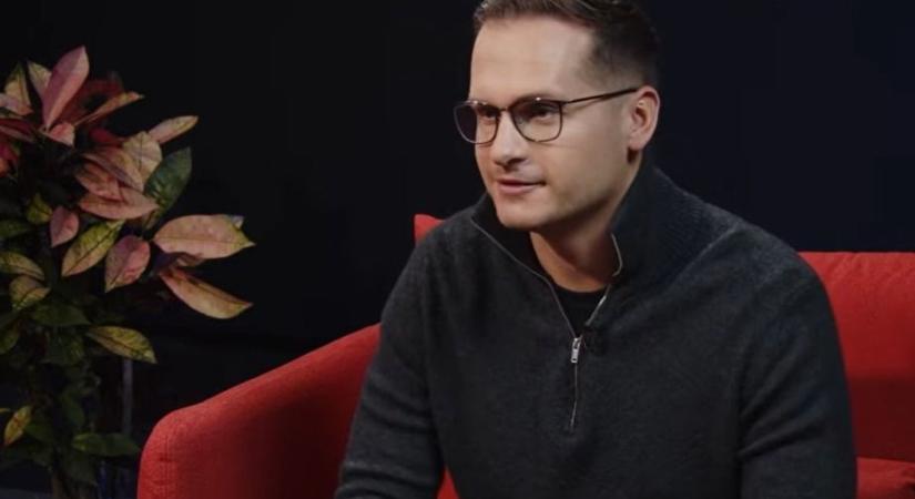 Deák Dániel döbbenetes titkot árult el: együtt nyaralt Magyar Péterrel (VIDEÓ)