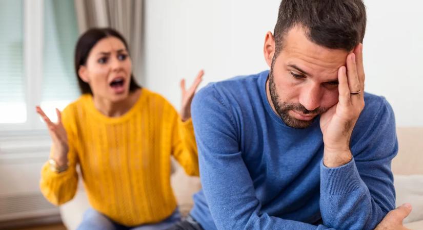 „Az, hogy apám megcsalta az anyámat tönkretette az életemet, mivel mindig arra számítottam, hogy elárulnak – hogyan lépjek tovább?”