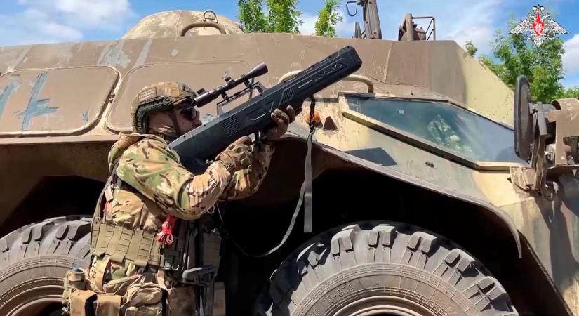 Visszaesett, de nem állt le a tiltott export Oroszországba az EU-ból