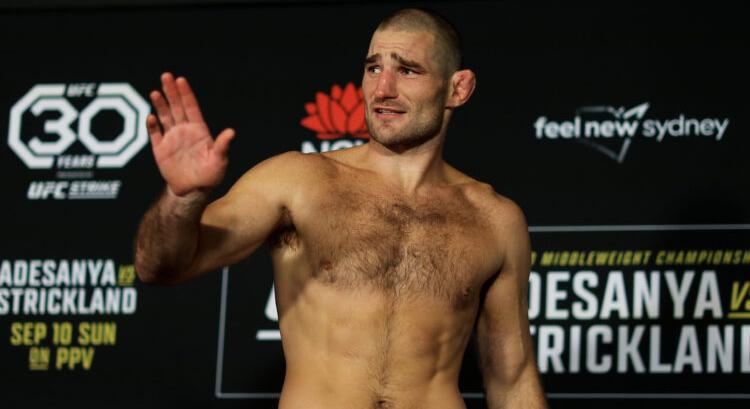 Sean Strickland szerint a női sportok a kutyát se érdeklik, a nők helye a konyhában van