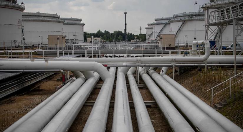 A Tisza Párt vezetése összejátszik Ukrajnával, Zelenszkij a Barátság kőolajvezeték elzárásával beavatkozott a magyar választásokba