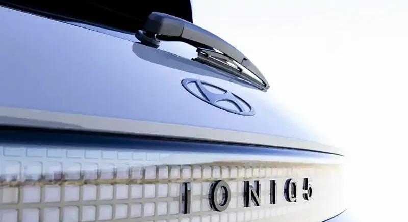 Egységesebb külsőt kapnak a Hyundai Ioniq villanyautók
