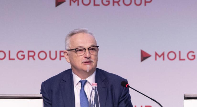 A finomítótűz és a háború ellenére is jól ment a Molnak