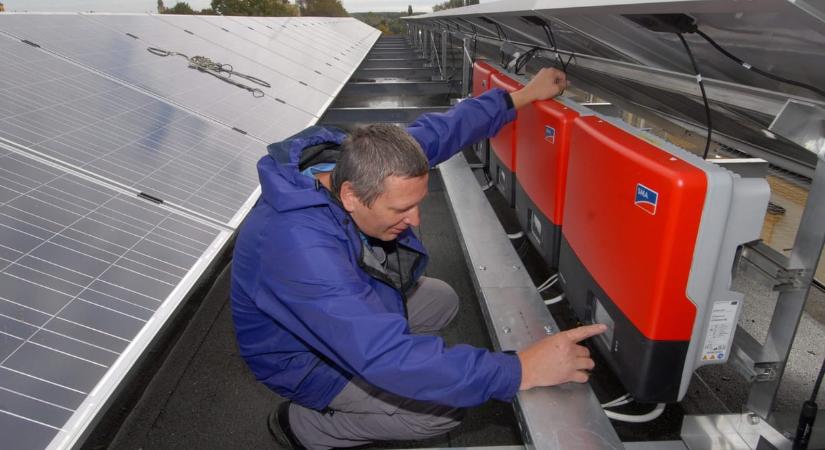 Könnyítést kapnak a háztartási kiserőművek tulajdonosai