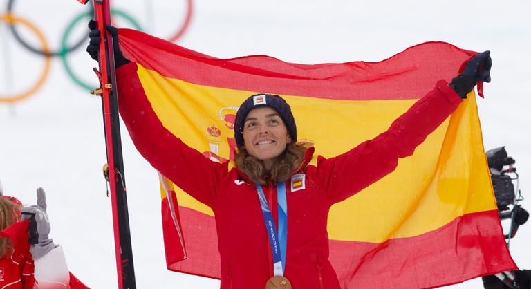 Elgázolta egy autó, mindene szétszakadt, majd csütörtökön bronzérmes lett a téli olimpián