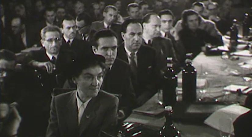 A CIAM ellen – szocialista építészeti hálózatok Európában 1951 körül