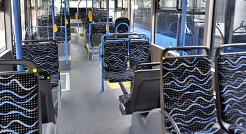 Súlykorlátozás lépett életbe a buszokon – így lehet közlekedni ezentúl