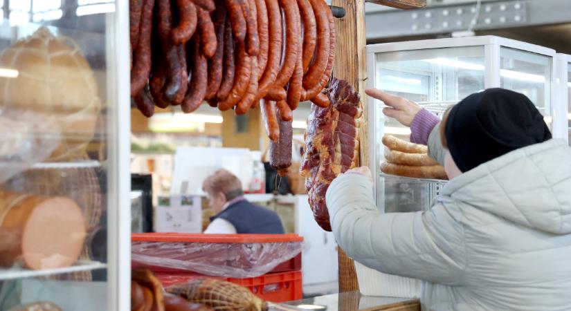 A kormány május végéig meghosszabbította az árréscsökkentésre vonatkozó szabályokat