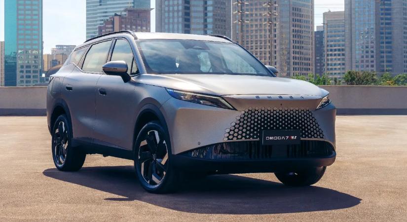 Oldalra csúsztatható képernyő is van már!