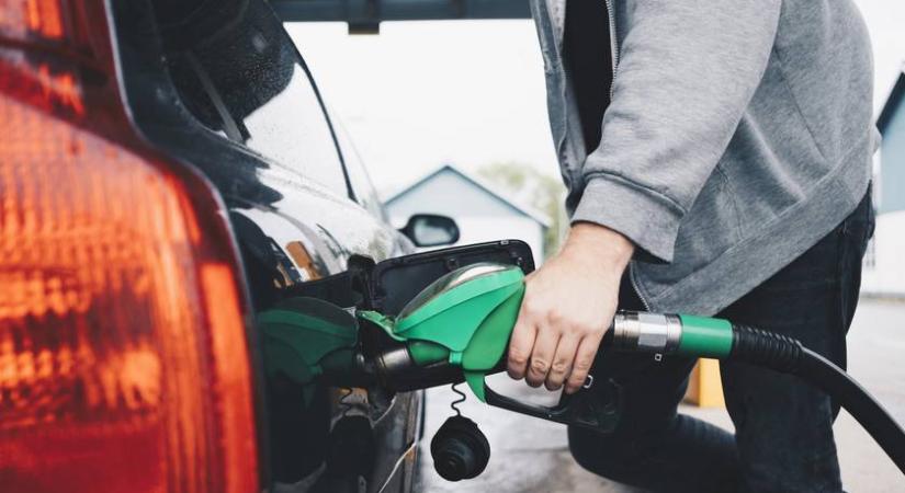 Így változik a gázolaj ára szombaton: a benzinről is megszólaltak a szakemberek