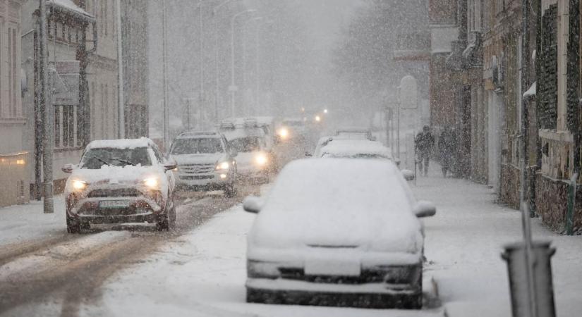 Ez nem tréfa, másodfokú riasztás három vármegyében, Zalában is (galéria)