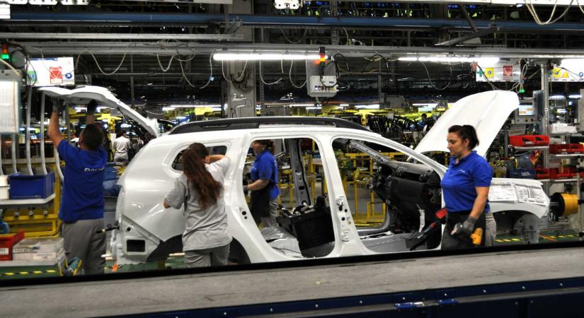 Övön aluli ütést kapott a hazai autóipar