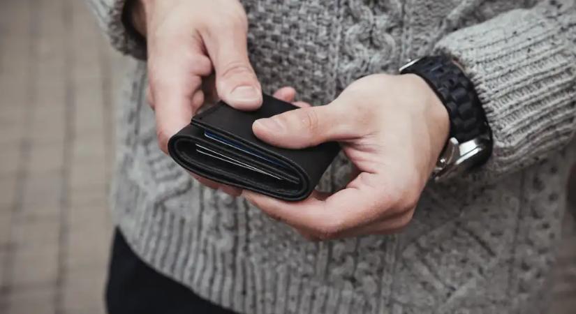 Meglepő növekedés a fizetéseknél: így változott a nettó átlagkereset decemberben