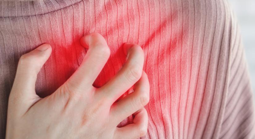 Megnövelik a szívinfarktus kockázatát: 5 élelmiszer, ami tele van nátriummal