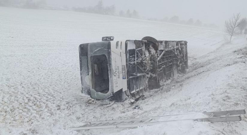 Nyugat‑Magyarországon már válságos a közlekedési helyzet – döbbenetes részleteket közöltek