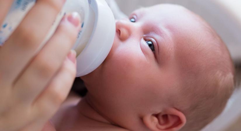 Tovább bővült a lista: figyelem, ezeket a tápszereket ne adja a babának!