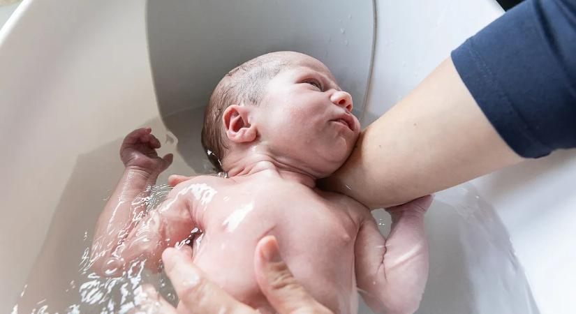 Valami olyat találtak a babák köldökzsinórjában, amitől joggal aggódhatnak a szülők