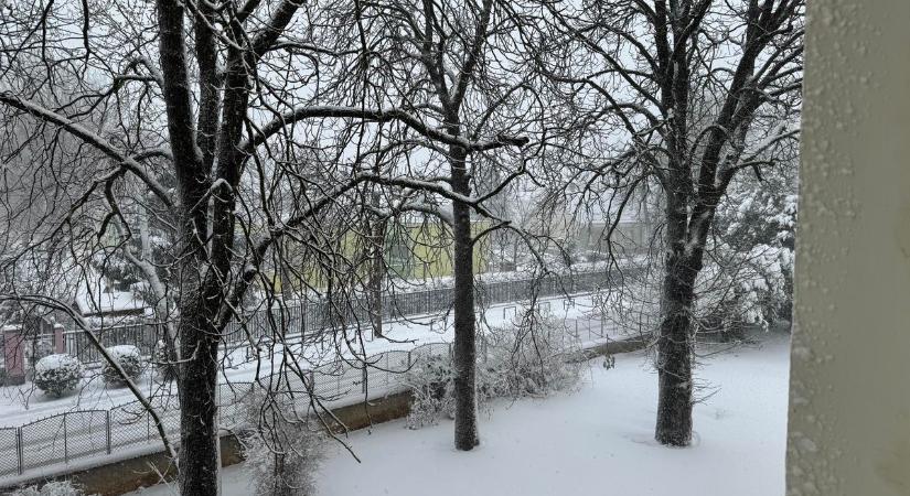 Több étterem is bezárt, munkába sem tudnak elindulni az emberek – Baranyába délután jön a java (VIDEÓ)