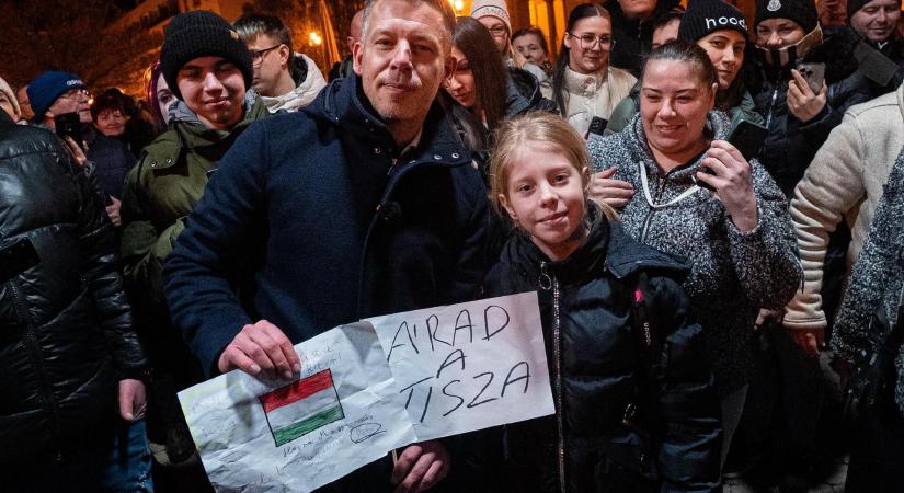 A következő 50 napban kopogtassunk be minden ajtón – szólított fel Magyar Péter