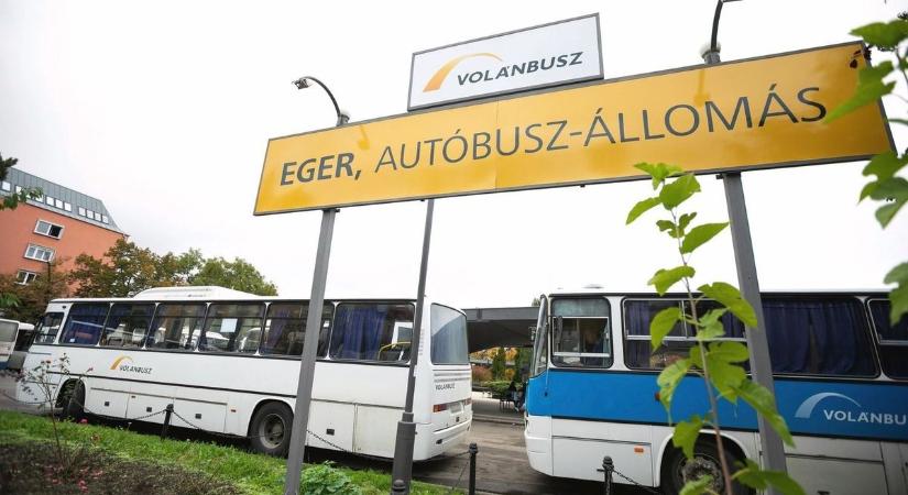 Te még emlékszel rá, amikor ilyen buszok járták Heves útjait?