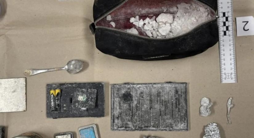 Apa és fia családi vállalkozása volt a dílerkedés, a hatóságok milliókban mérték a fogást