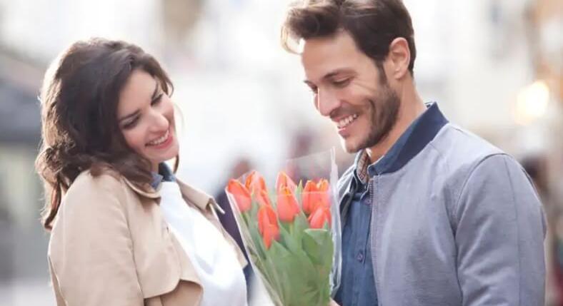 Flörtölni hosszú kapcsolatban? Igen vagy nem?