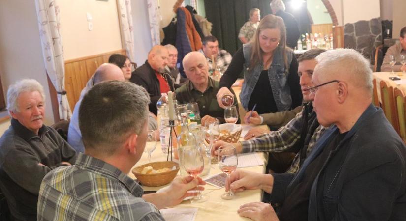 Aranyeső az Alföldön: 36 érmet osztottak ki a rangos borversenyen – fotók