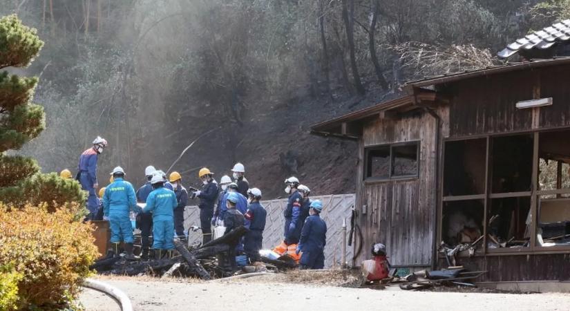 Tűz pusztított el egy templomot, öten meghaltak