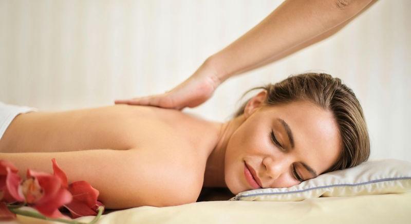 A masszázs csodái: Több mint puszta relaxálás