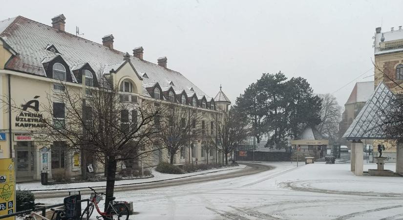 Már a zalai Balaton-part térségében is havazik