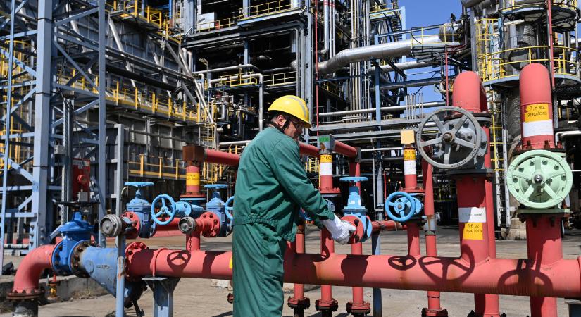 Az olajvezetékeink az igazat mondják, neked is ezt kellene tenned – üzeni a horvát gazdasági miniszter Szijjártónak