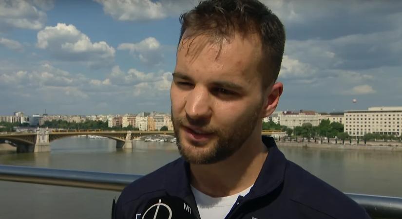 Kapu Tibor nem győzi levakarni magáról a nőket