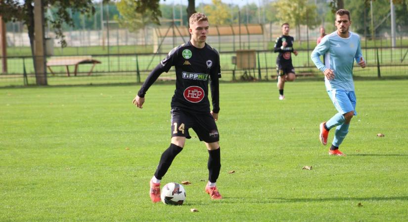 Rangadóval kezd Kunbaján a KTE II.