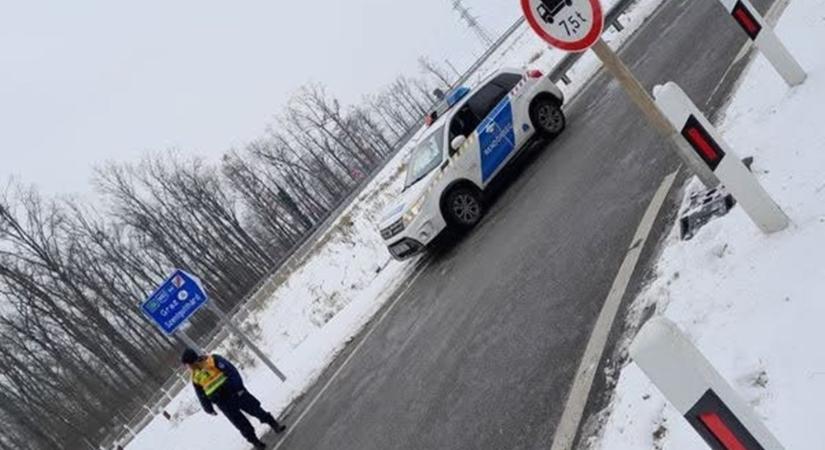 A 7,5 tonnát meghaladó járművek 12 órától nem közlekedhetnek Vas vármegye útjain