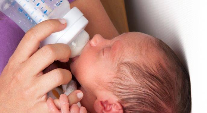 Mérgező anyagot találtak a babatápszerben, riadót fújt a fogyasztóvédelem