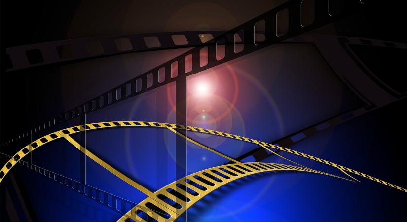 Gyakornokokat keres a Filmhu