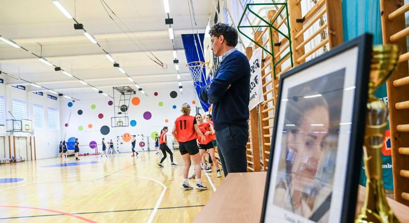 Tamás Rékára emlékeztek a Garay gimnáziumban (galéria)