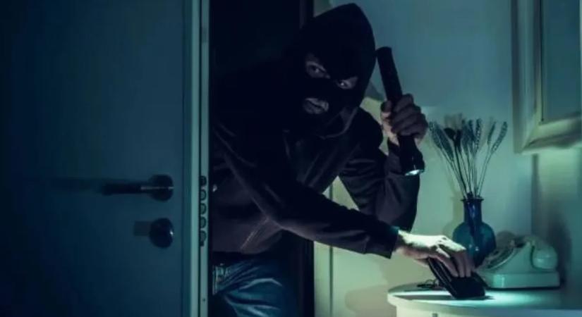 Korrupt rendőröknek adták ki magukat a fegyveres rablók, ítéletet hoz a bíróság