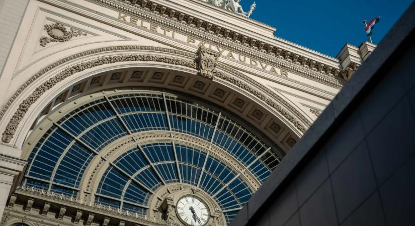 A választások előtt adnák el a pályaudvarok környéki, akár százmilliárdot érő állami területeket