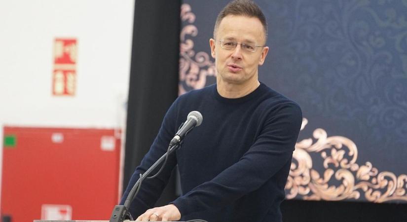 Szijjártó Péter: a kormány a gyermekekre építi Magyarország jövőjét