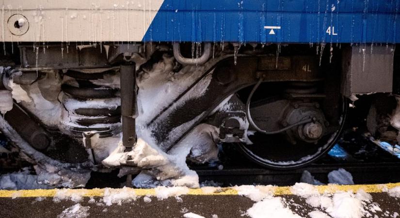 Válságos közlekedési helyzetre figyelmeztet a MÁV okostelefonos alkalmazása