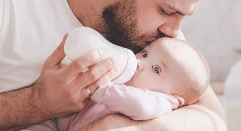 Termékvisszahívás: anyatej-kiegészítő tápszereket kell kivonni a forgalomból!