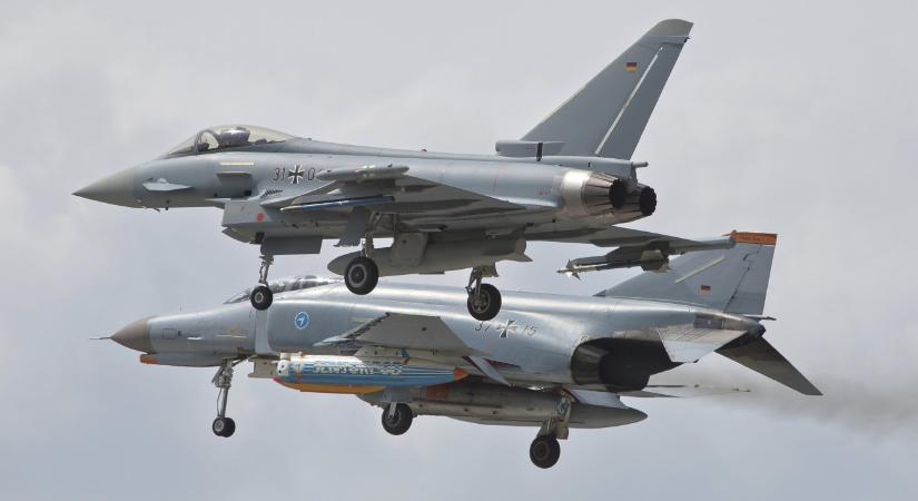 Szinte potyognak a harci repülőgépek a gyártósorokról Európában